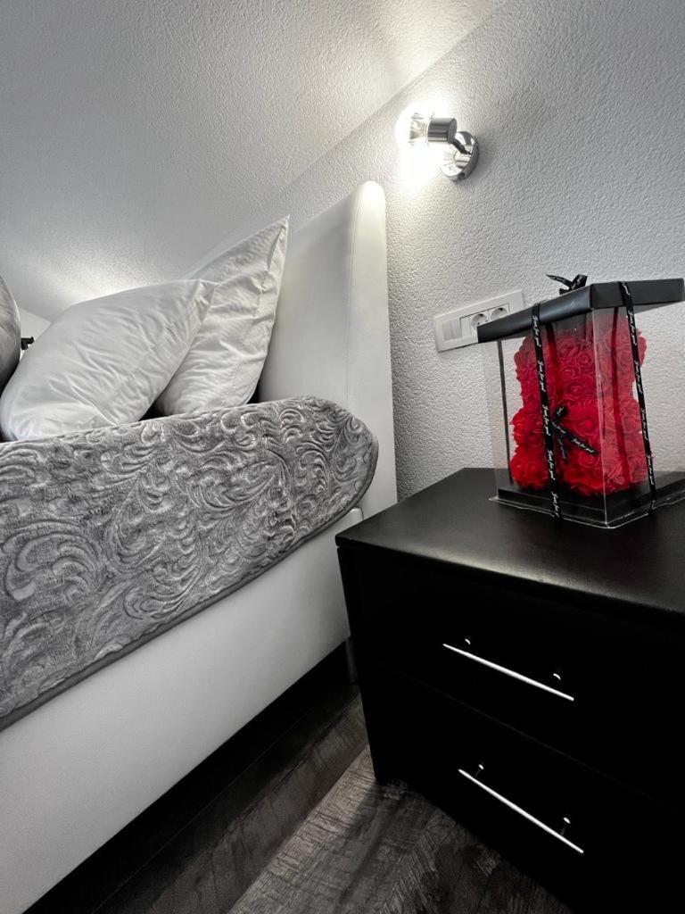 Luxury Apartment Megy Otočac Exterior foto